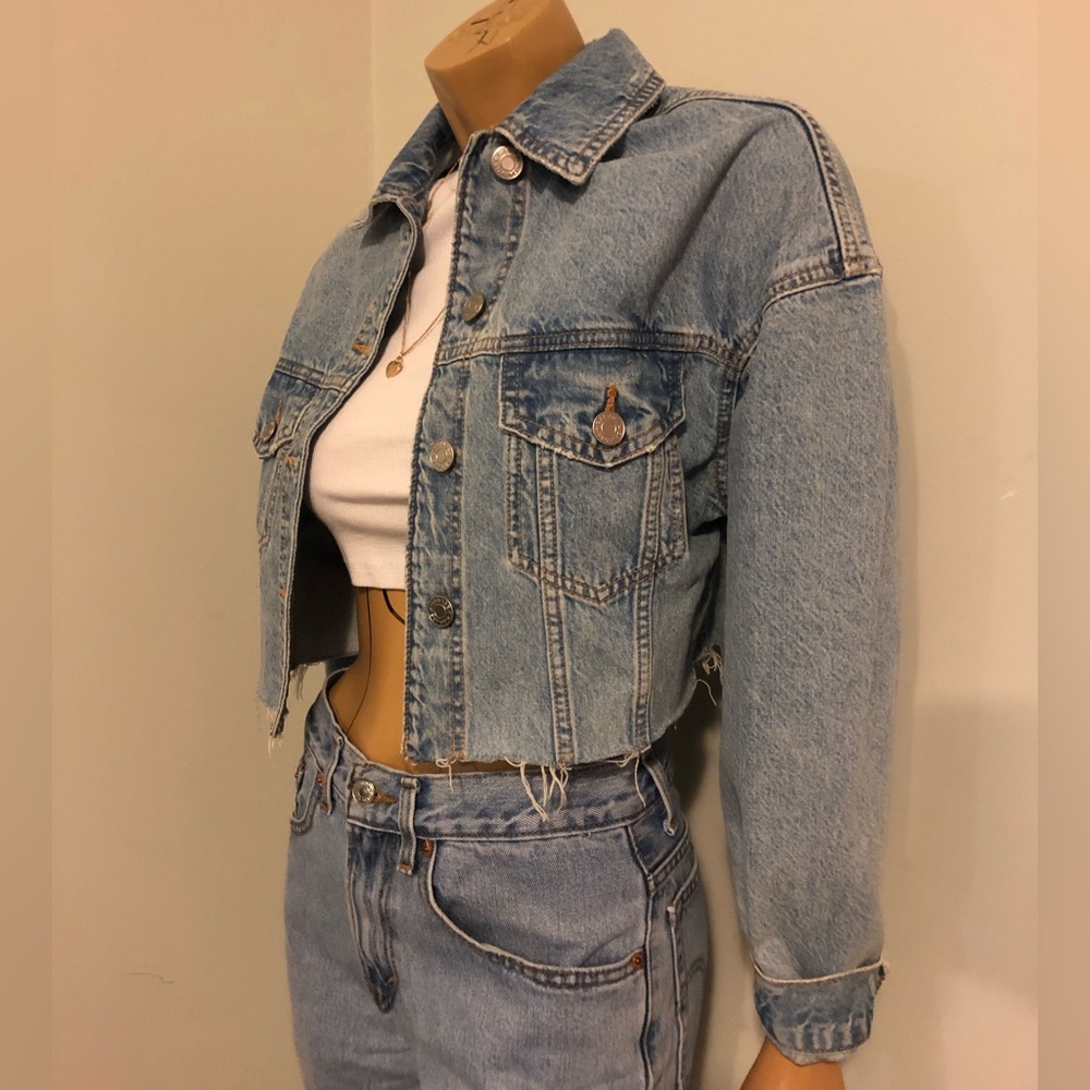 Cropped Denim Jacket - Picture 2 of 3